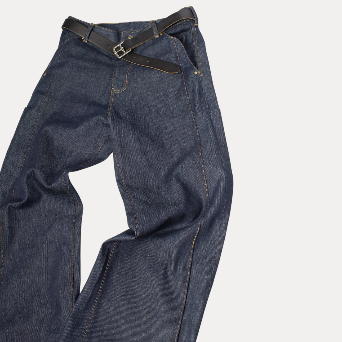 Amulet pleated Holster Selvedge Denim (Indigo)