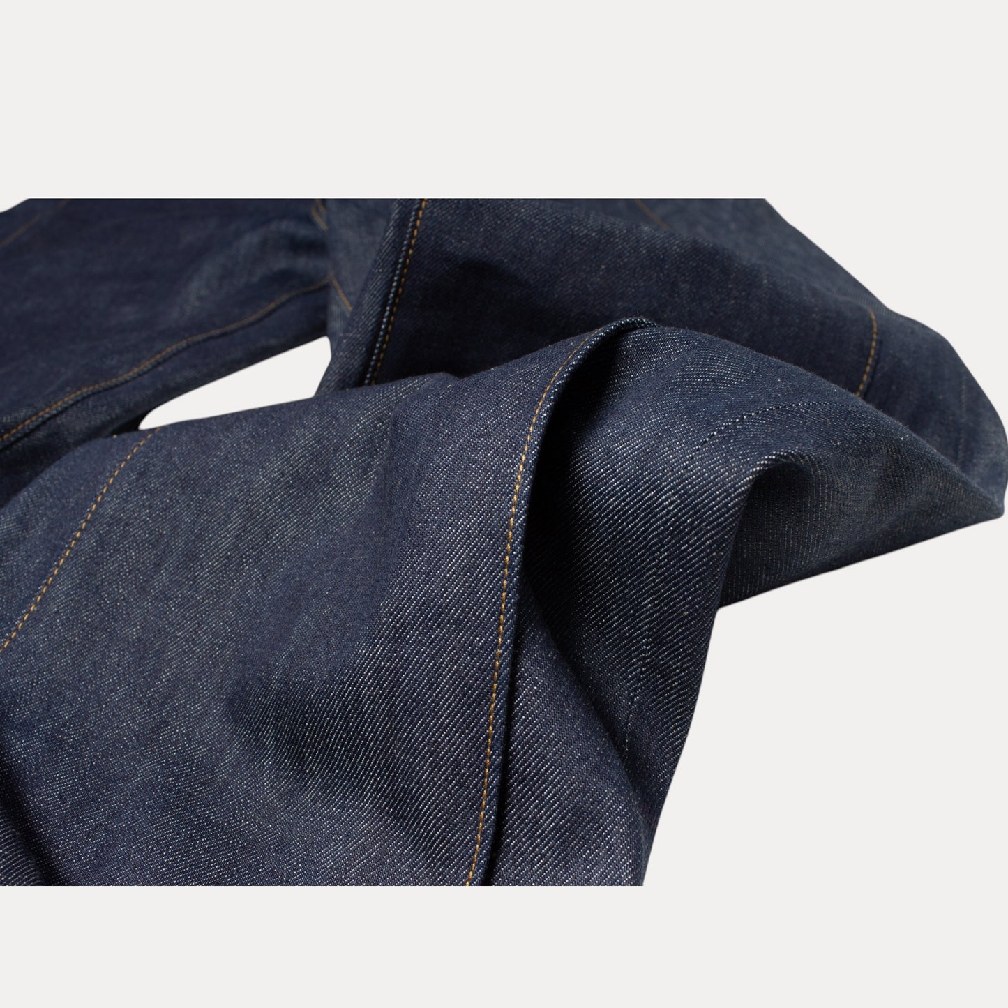 Amulet pleated Holster Selvedge Denim (Indigo)