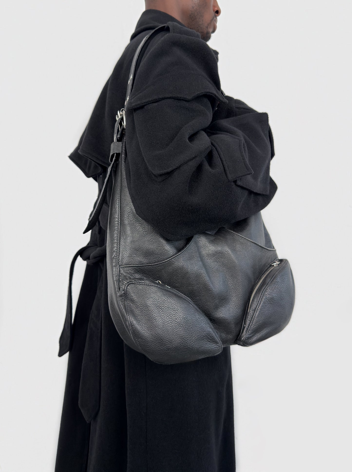 Crescent Bag in Leather